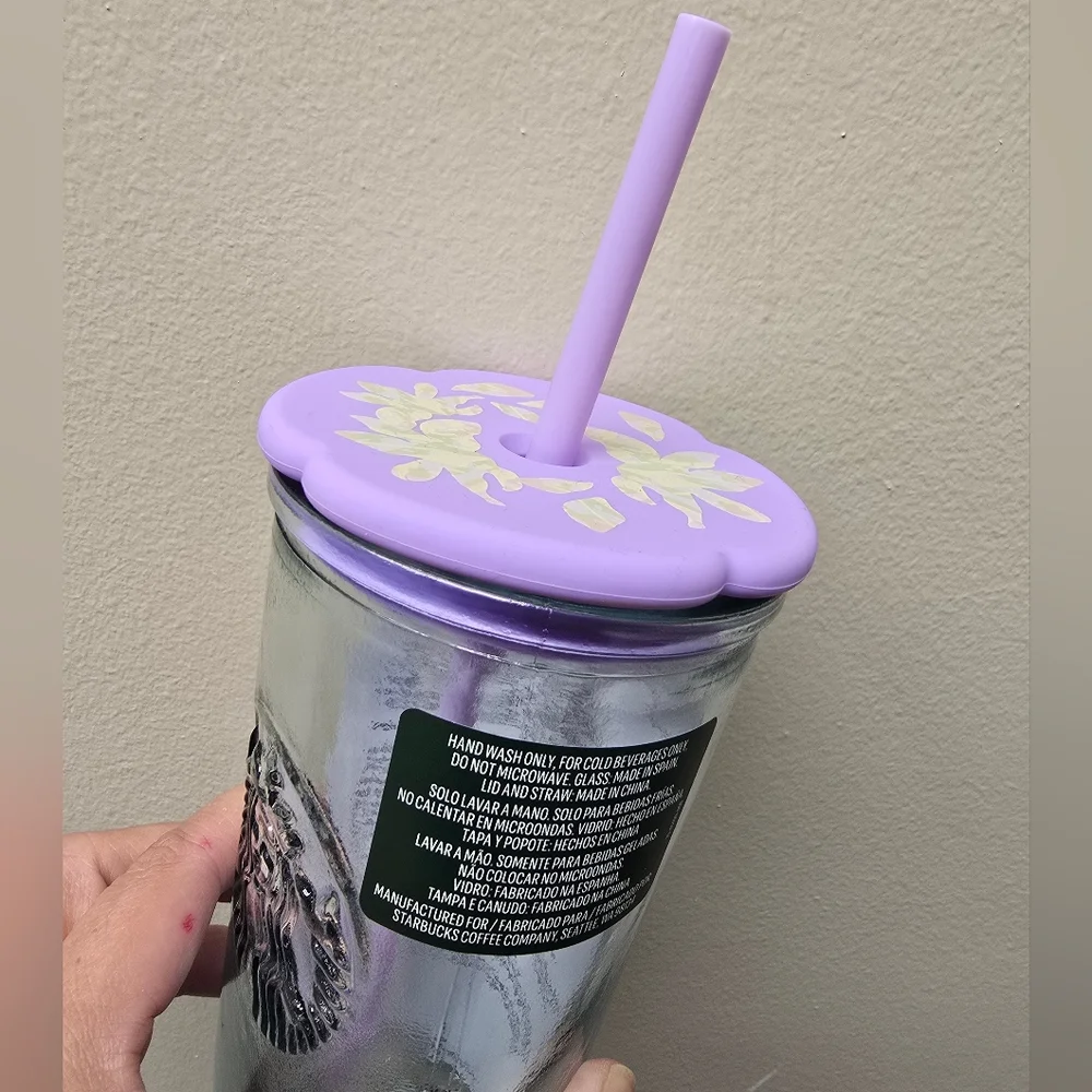 NWT Starbucks 2026 Easter LATAM Recycled Glass With Silicon Flower Shaped Lid